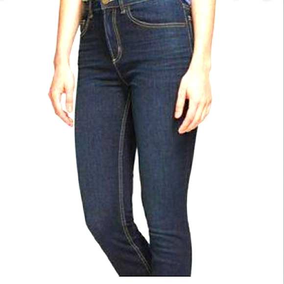 Like New MARC JACOB'S Women's Low Rise Skinny Jean - Picture 2 of 16